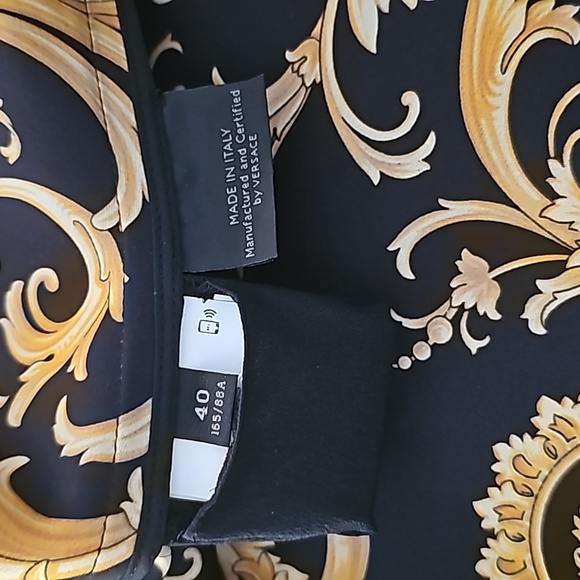 VERSACE 2019 Black Barocco Dress with Gold Medusa Buttons - Picture 15 of 17